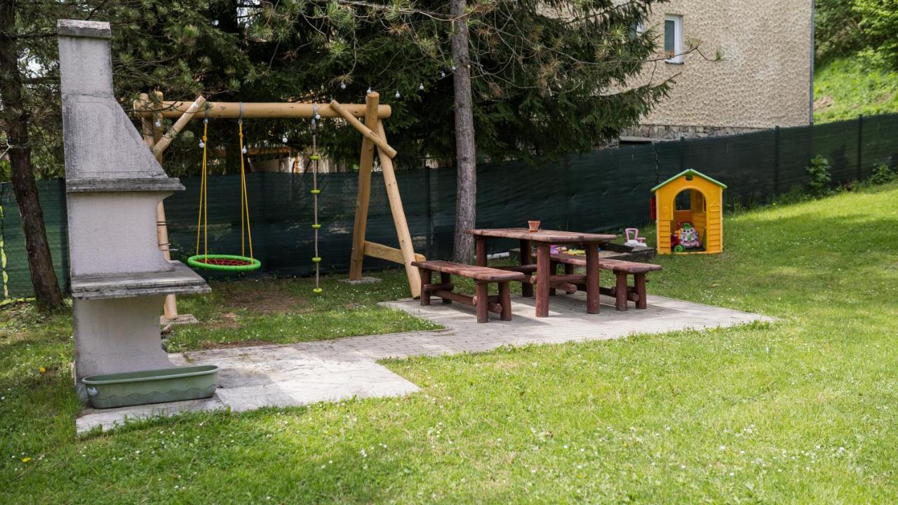 Chata Janosik Terchová Buitenkant foto